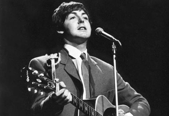 「paul mccartney sing non vibrato beatles」の画像検索結果