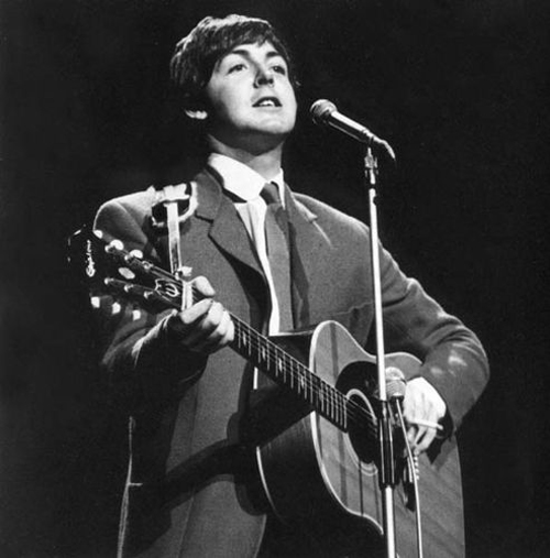 Paul McCartney with his Epiphone Texan FT-79 Acoustic Guitar