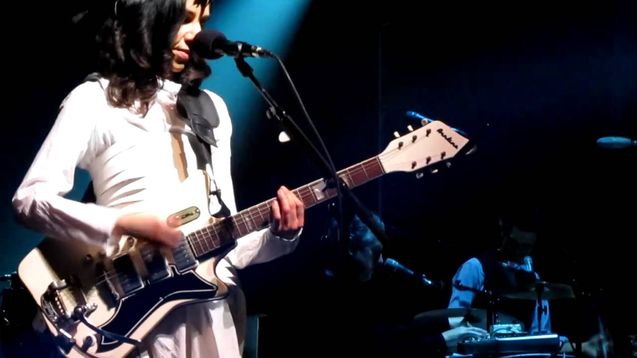 PJ Harvey and her Airline 3p