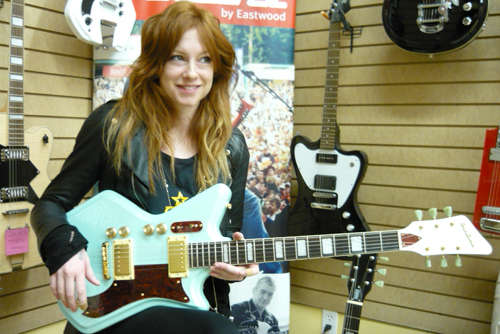 Amanda Zelina (Custom Airline 2P Guitar in Sahara Blue)