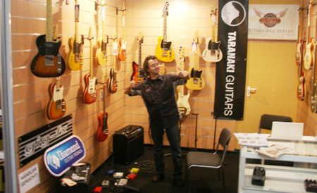 Musikmesse 2008: Arne from Taranaki Guitars in Germany