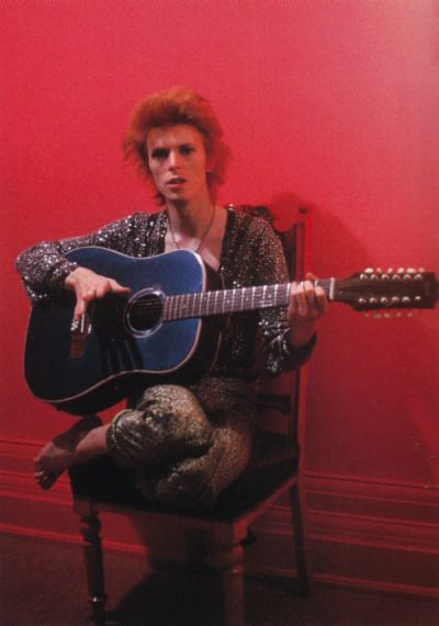 Bowie and his blue Egmond.