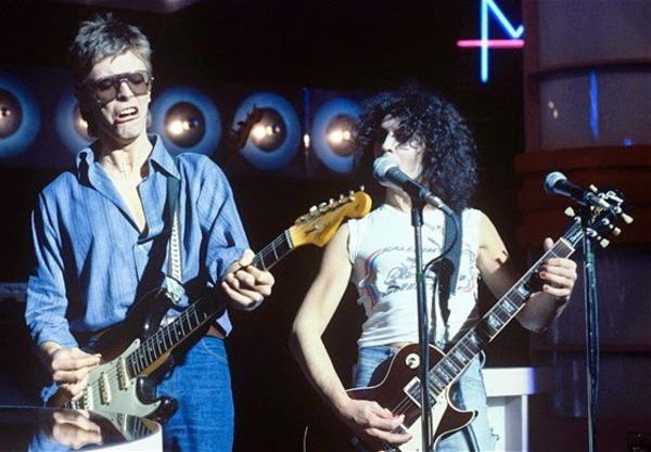 David Bowie, Strat and Marc Bolan.