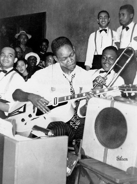 Charlie Christian & his 1930's Gibson EH-150 Guitar Amp