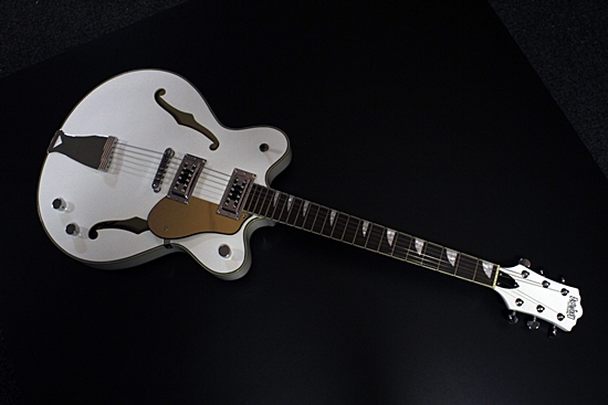 Eastwood Classic 6 Guitar White