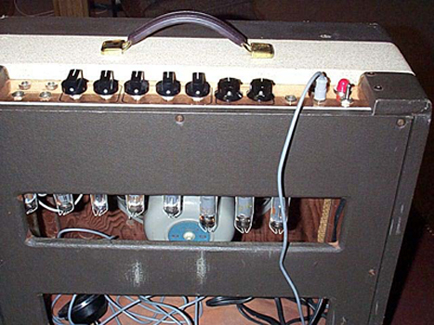 Univox 202R Guitar Amplifier