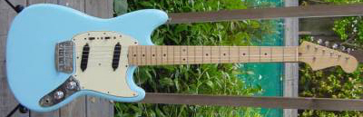 Vintage 1965 Fender Duo-Sonic Electric Guitar