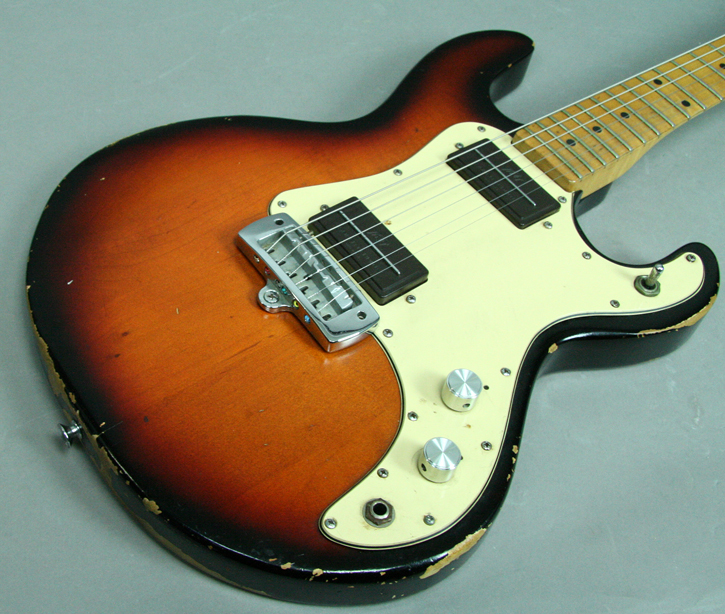 Peavey T-15 in sunburst