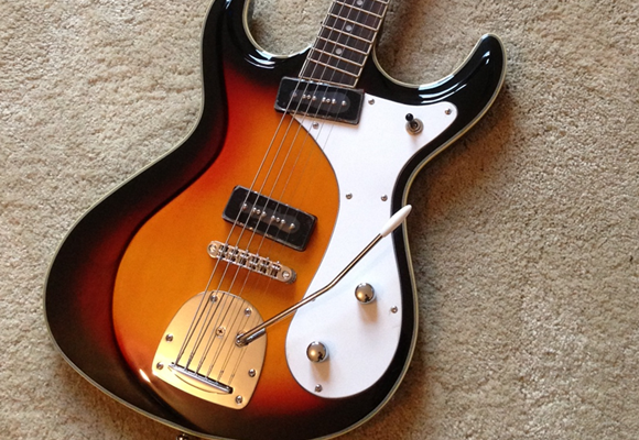Eastwood Sidejack Baritone Electric Guitar (Sunburst, Left-Handed)