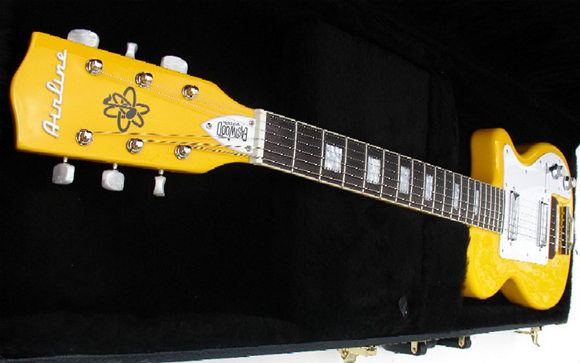 Eastwood Airline H44 Guitar in Taxi Cab Yellow