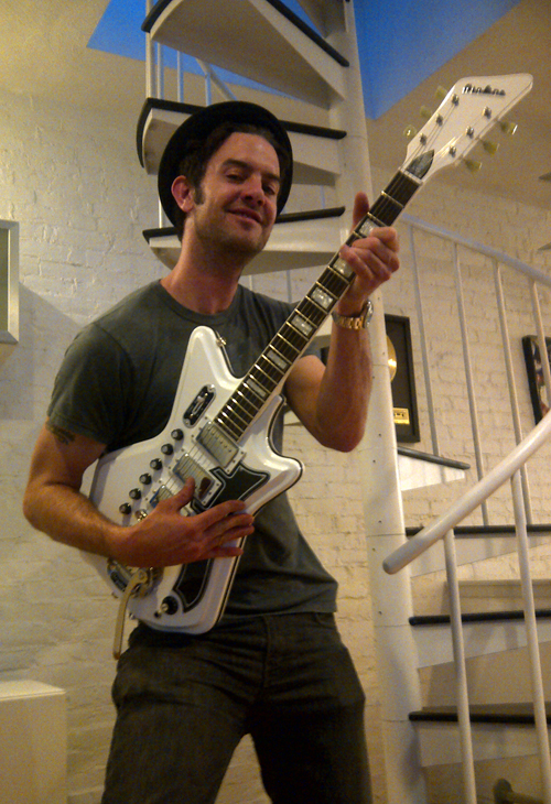 G Love (from G Love & Special Sauce) with his Airline '59 3P Guitar
