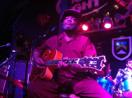 Legendary Guitarist: Melvin Sparks with his Eastwood Doral Guitar