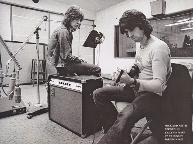 Keith Richards with the Ampeg VT 22 Amp