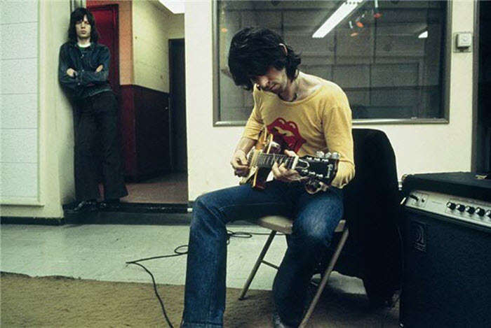 Keith Richards with the Ampeg VT 22 Amp