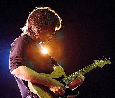 Jazz Guitarist Mike Stern