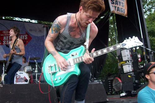 Hot Chelle Rae's Nash Overstreet (Airline Map Guitar)