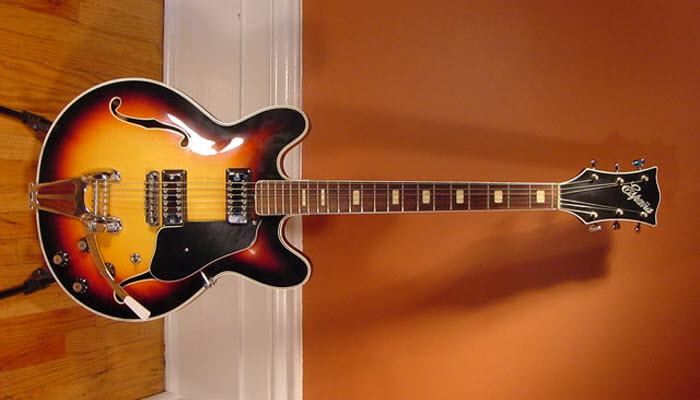 Back Catalog Memories: 1960's Espana 335 Electric Guitar Back Catalog Memories: 1960's Espana 335 Electric Guitar