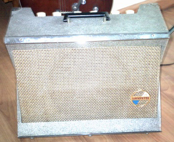 1960's Lafayette LA-75 Vintage Guitar Amplifier