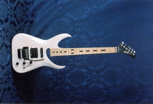Vintage 1994 Alvarez Dana Scoop AE650TRW Electric Guitar (White)